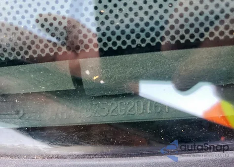 2002 Dodge Ram 1500 из США, поврежденный, VIN 3D7HA18Z52G207674